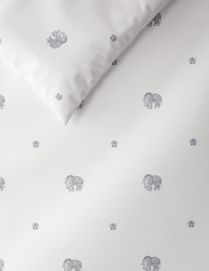 98e7d0da39be87b45c329691e4077f1199fa006d7b2cb64ebe61a1cf45742be0-2.jpg An Image of M&S Cotton Rich Elephant Bedding Set