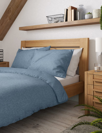 a57a8d4c9fa825a3f111445d478ce87823dcca3e864a905687bc1006a1d53bc6.jpg An Image of M&S Jersey Bedding Set