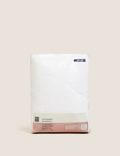 b78bdc9aee71fb49528f611f3a279d9dc035bcbe7595dbfd6d7feec29ba99adf.jpg An Image of M&S Supremely Washable Extra Deep Mattress Protector