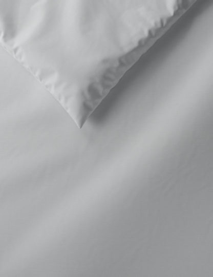 c72112c6d2947a624e11f16d452af2c902048d3497bdeb8f032dfc00e772bc4f-2.jpg An Image of M&S Dreamskin® Pure Cotton Duvet Cover