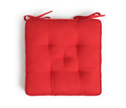 da1bd0113974de8ae43f61daf6fd27ee4bb71faf261dac51853e035af035c4e8.jpg An Image of Habitat Seat Cushion - Red