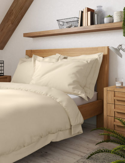 eb91e355558aab99790402be70de277d381cfba2031dd509e7f6d439ccfb41c0-1.jpg An Image of M&S Egyptian Cotton 400 Thread Count Percale Duvet Cover