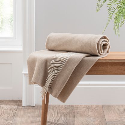 3e849f9436068718b41b1c3dbe977644b5476c195daa9219a064104e3a0afe28.jpg An Image of Churchgate Enderby Wool Throw Natural
