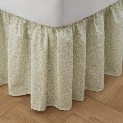 7b09acb885bcafab98371dfda518561655782aa96b9cb3fcf0250f3b94f3ae90.jpg An Image of Dorma Darcy 100% Cotton Valance Blue