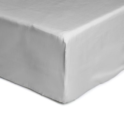 d0858723dec3698a7358b840f07e16927e368952e61e7d17e810a07dc26a0cc7.jpg An Image of Habitat Anti-Microbial Grey Fitted Sheet - Super King Size