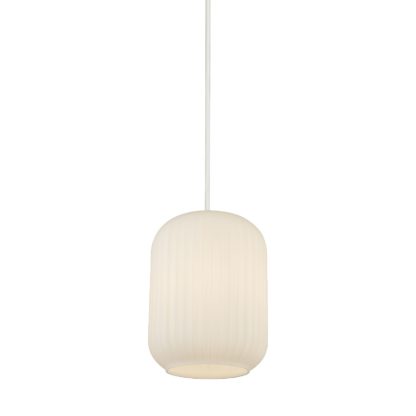 1c3de567158520486701fd64c4d1edb13bd09edfe6b049dc90befe86f4e6578d.jpg An Image of Pearl Frosted Easy Fit Light Shade