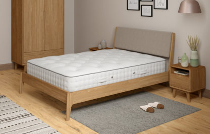 29a5ec5e9761785b93a71f707c8ebc13d8fff7823e5a3e30e26292c73ec584ef.jpg An Image of Natural Wool 1000 Pocket Spring Medium Mattress