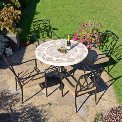 e8337a4904a9c93ec8ae4948daaa02c3806699ffd58940cbf0ddc165d34148e6.jpg An Image of Avignon Dining Table with 4 Ascot Chairs Set Natural