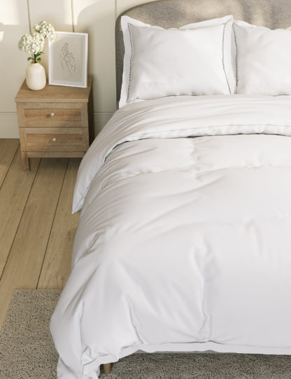 3ed62d444bc9f6f3e4387fbf6c13cee4065c6880bf0a27afa534fa5ee83436ac-3.jpg An Image of M&S Pure Cotton Ladder Stitch Bedding Set