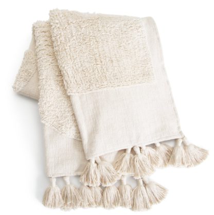 68c0eb7cf4d1a24b492999bade5245cadeda4898fb4d7fd5b14b1c804b137edc.jpg An Image of Habitat Tufted Cotton Throw - Natural - 150x200cm