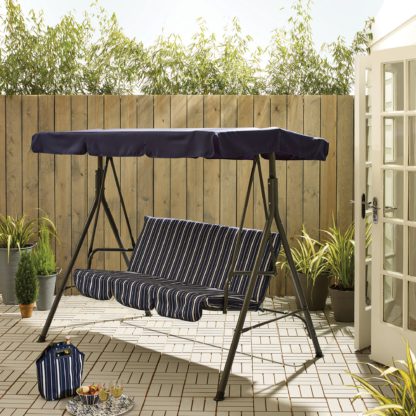 a66c10fe2abbca160fdc4345ef24bb40dff50c00b94d6ed563a4b12970dd198d.jpg An Image of Hampton Hammock Navy (Blue)