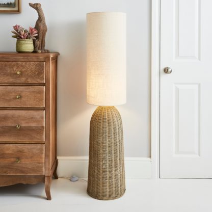 e3ebba4e0015ae5b351cae560bad4b4de8f5032b7b58d2e2391025f001b68906.jpg An Image of Churchgate Cotes Rattan Midi Floor Lamp White