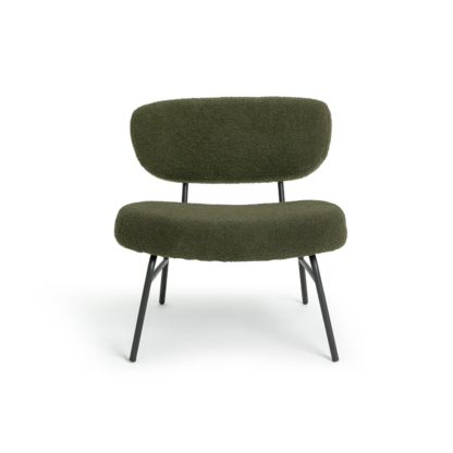 66ba917cef7f6c8948a66409a11f0bc1f40b5c3ee7d25357f4872821fdd1388c.jpg An Image of Habitat Cole Boucle Accent Chair - Khaki