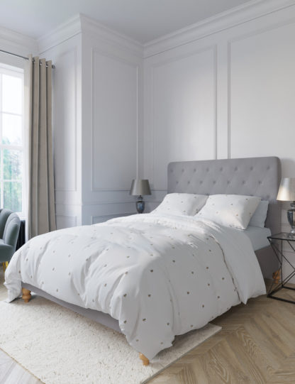 aa927818039dcf16fed4758f1e832bd4a132bc69646b7513d046d861bf8d04bc-2.jpg An Image of M&S Pure Cotton Bee Embroidered Bedding Set