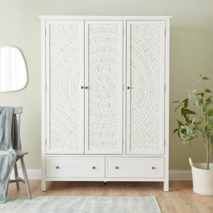 e222bff800e29cdebfe115d3e7728dc8a3712a7848e02c31eb3360e1cbcc64e1.jpg An Image of Samira White Triple Wardrobe White