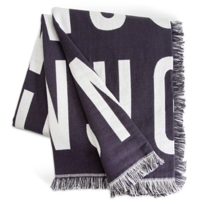 fee74c93834b1efbe0332cca6ba8bd1e142e8873741bee0bb482c577fc51a0b9.jpg An Image of Habitat Graphic Print Throw - Black & White - 120x150cm