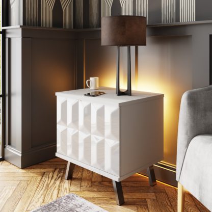 5a096f4df467091b788fb437334b31f011de3f8758b5bd7998c3b285374fd06a.jpg An Image of Elevate SMART LED White Lamp Table White