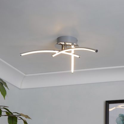 95ff28169ee96d7cc84843f285934f0683cf1ffe03c19de91b242f82d29a2180.jpg An Image of Atlanta 3 Light LED Flush Ceiling Light - Chrome