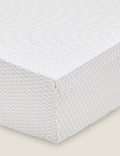 46429f97604b5a7fb52b221611508b6d452dd90f1be26163c58a97fe5c32c847.jpg An Image of Bedeck Of Belfast Tencel™ Blend Printed Fitted Sheet