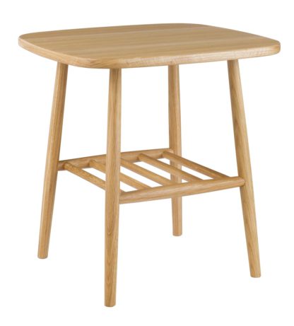 9c4e5ca50d3f99e6141b23a8dfa9d32ff421268364664c8bc2d3b714edab2a7b.jpg An Image of Habitat Cornelia Side Table - Oak