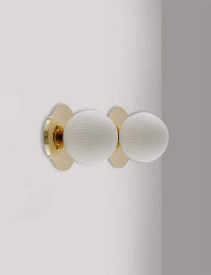 a88e09c336a7cb4e9493a66676b0c581c46d1b6e011614ced4ad9c1aa50a48ac.jpg An Image of M&S Set of 2 Globe Wall Lights