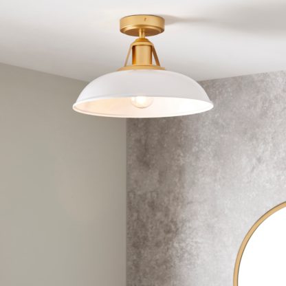 2f9a6e244f51f5c2cf32267c88cc5f4d067c86a70d59aedd24de688067bd32e8.jpg An Image of Oraya Bathroom 1 Light Flush Ceiling Fitting White