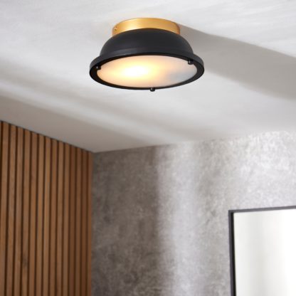 647e100eeed87ce9fff1a5c28c667cb3307a8885a4033aabd20237905d4eaf68.jpg An Image of Barton Bathroom 1 Light Flush Ceiling Fitting Black