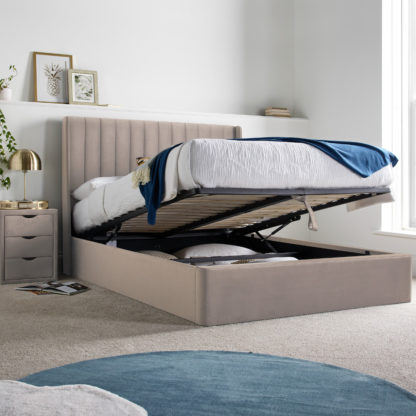 25a279c72036ac04f4add57d3b65593bbec42a965f47fe4c803329029d3fa5d6.jpg An Image of Harper Warm Stone Velvet Ottoman Storage Bed Frame - 4ft6 Double