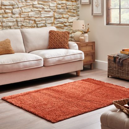 5752ea1c98606d23b59657d4cf47a93799bf00d20da92de0ff37154fdd61cba5.jpg An Image of Lila Shaggy Rug Ivory