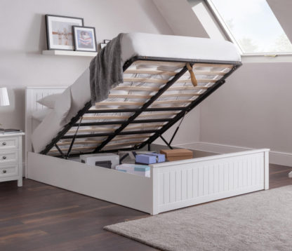 d7d0014b6b80c3d0997780f47735354584660036467dcd8037f469a59f5f13a6.jpg An Image of Maine - Double - Ottoman Storage Bed - White - Wooden - 4ft6