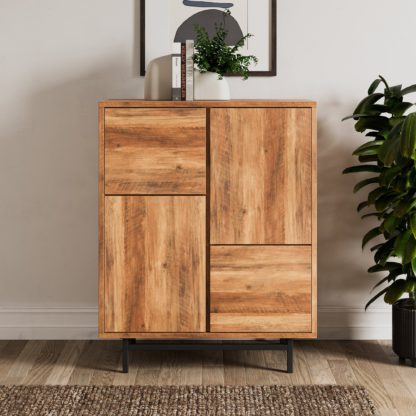 0a2b332ddc6a4fc4d26edfd431e9d1f33063ed7c262687b6c6fa017366f9ddab.jpg An Image of Fulton Tall 4 Door Cabinet Pine Fulton Pine