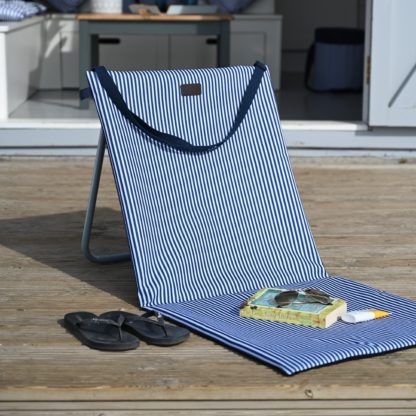 545b18ea61c46e51892b4f11f36fd00f5eab30203c047ed0b275fa2b76b069d1.jpg An Image of Three Rivers Foldable Chair Blue