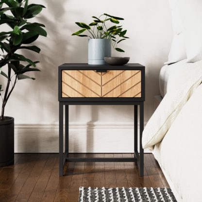 337136f84f9d9c5405ac6870a5f76b6c3c2444912f884b78dc31def3ee04f2e3.jpg An Image of Nixon 1 Drawer Bedside Table Black