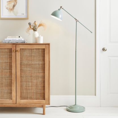 cb7590159b3415f6bc823aee3ae80883ebdf7f1d81e92f668261409ae7292831.jpg An Image of Lever Arm Floor Lamp White