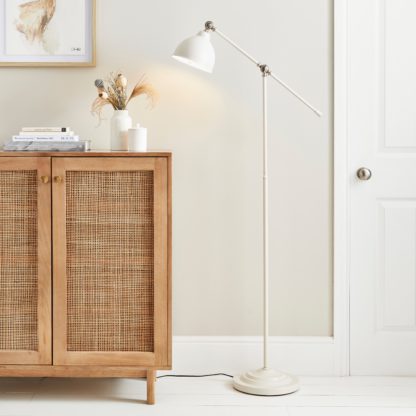 dab579a7ef5c55d69094f938184b3a5c1e582f76811a386eca9c4246b277441a.jpg An Image of Lever Arm Floor Lamp White