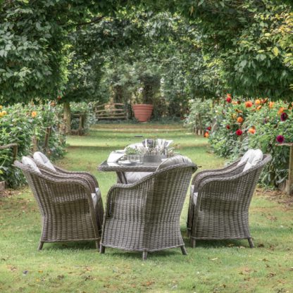 ef607e487f8ba2f4167d2a4900941e307cc2458af30b67a57ddc6dea697e8eb5.jpg An Image of Granville 6 Seater Dining Set Natural