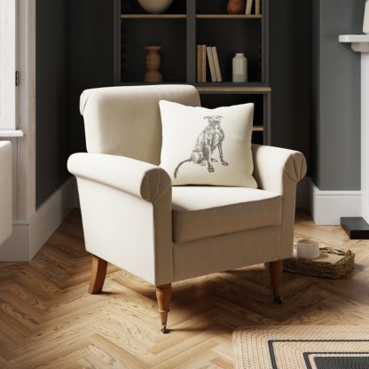 439c7e5616656467d74671cb73ec20e3f58a808d7840a89b25224e9a02536dec.jpg An Image of Aldridge Luna Armchair Natural
