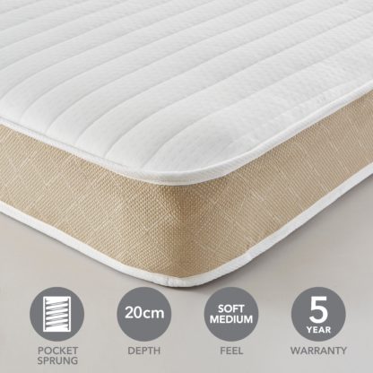 fd561ebe76b5ea0b12c6464bc7be18cfbc9f55c851dbf87ff9d180ad5b714b8d.jpg An Image of Dunelm Rolled 800 Pocket Sprung Mattress White