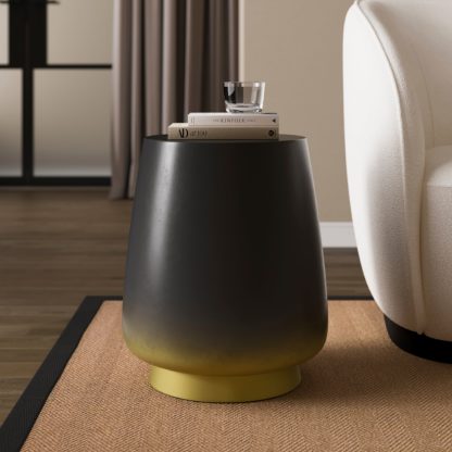 0688d7b775218b55845becf6b26f3ca7e3abf9b1c3adc0063a30a067862b62c2.jpg An Image of Dixy Ombre Side Table Black
