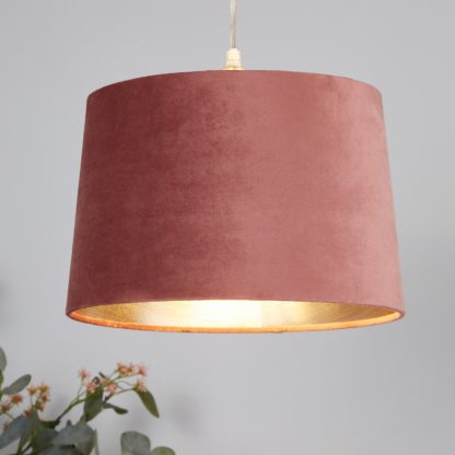 859d940cc914a915e69ae2796a42d2a0c277b0dd963b916c86e440085354e00c.jpg An Image of Velvet Drum Lamp Shade - 30cm - Rose
