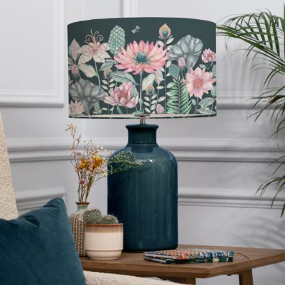 99ce8b1bbfca5256596204072fd2c44dc8ea21f6819fd8b8168ce7993845ea2d.jpg An Image of Elspeth Table Lamp with Nesidora Shade Emerald