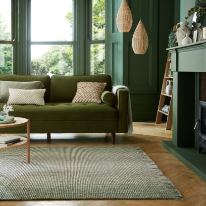 9ebdfd421fa622857833a013e5c4a961c6aacb2e3519b0b13cde55d73c3ee57c.jpg An Image of Jute Ombre Rug Jute Ombre Green