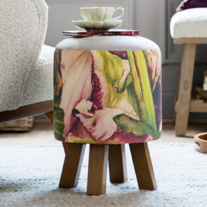 2ddf391d7299eb67c1db2c7a8acbbe7a552043d28a7caaea63c6252c61d3cb99.jpg An Image of Monty Fabric Footstool Monty Thistle Glen