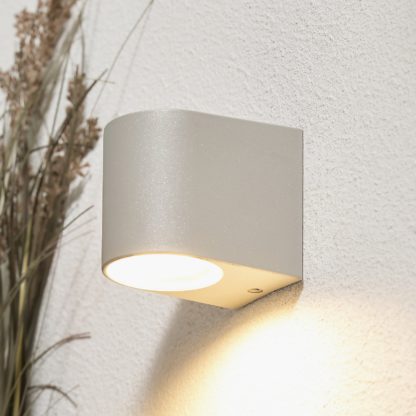 afe9e3a9d6a9edba23476fc64c1d2154e03468127583886a8658c442cff9771c.jpg An Image of Outdoor Down Flush Wall Light - Light Grey