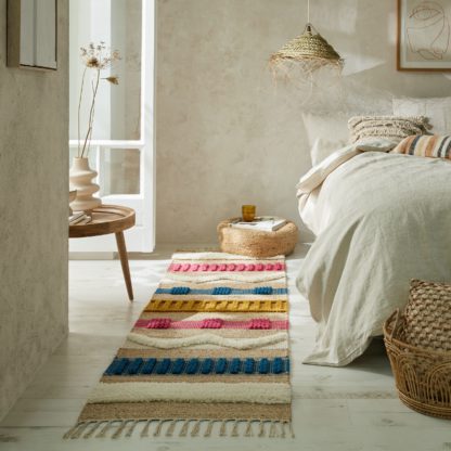 f935a8fdb196a557069d1bf043850bd6fd1cc04d73d3caf9acce03cbd82a2711.jpg An Image of Medina Jute Runner Medina Jute Grey