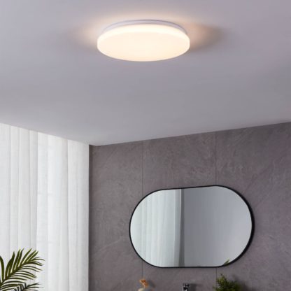 cdee650df841f3a8d7bbaf471745727870f1467cda28e038d71e3bffa11a4405.jpg An Image of EGLO Frania-S 31cm Rounded Crystal Effect Wall and Ceiling Light White