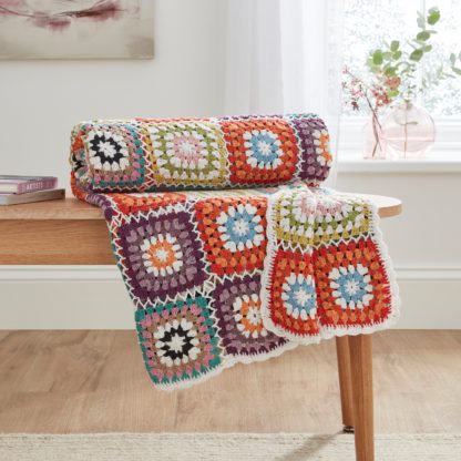 2296a6f83f6465e1d98a5e852b788ce796cb0a17023c226bd7106aaee3c8555a.jpg An Image of Heart and Soul Crochet 130cm x 170cm Throw MultiColoured