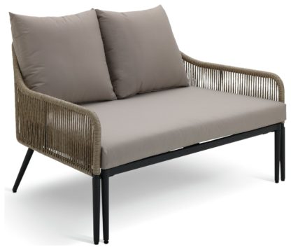 b87a038b4650d5c4842519b1b449004e1c2bec102e9af3ee8f33447d123e99da.jpg An Image of Habitat Malta Rattan Effect Garden Day Bed- Natural
