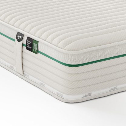 295b0ed36401bc0be58f15c2e71e47c25312bcb0e9616a3f216464e827fab2f5.jpg An Image of Jay-Be Natural Bamboo 2000 Pocket Mattress White