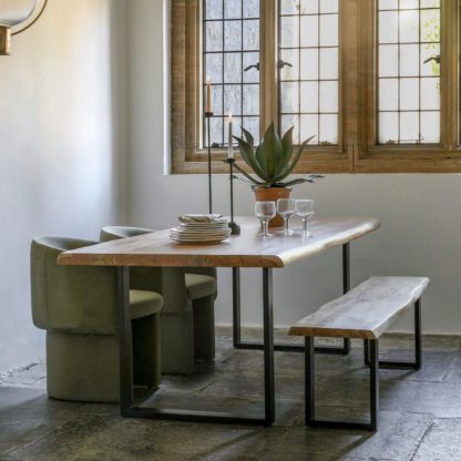 8c6dd9b234d8664729593e6f3f2209bca1049125c0cd251c9724ad4f55657e47.jpg An Image of Chriton 8 Seater Dining Table Light Wood